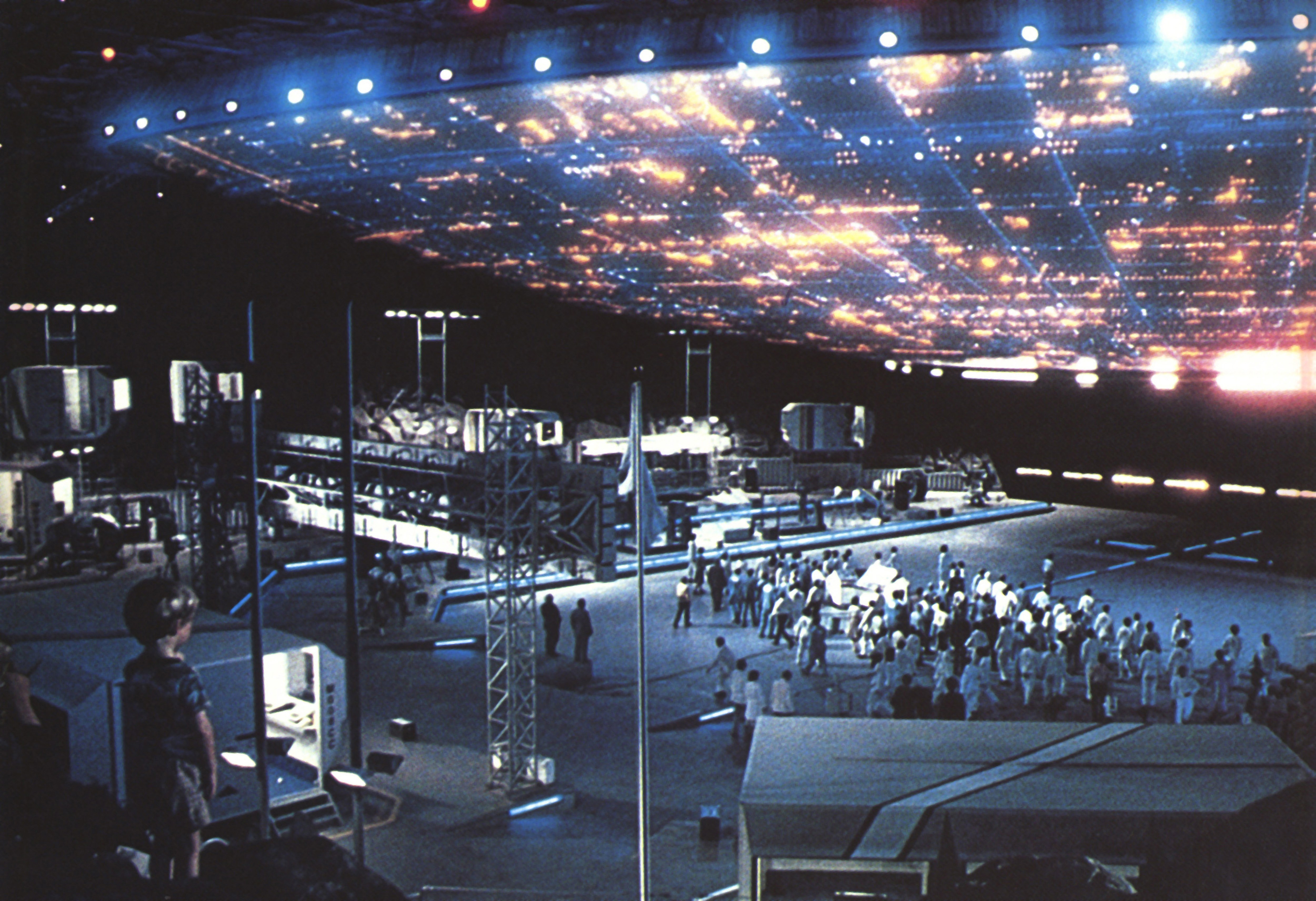 Close Encounters of the Third Kind set photo.