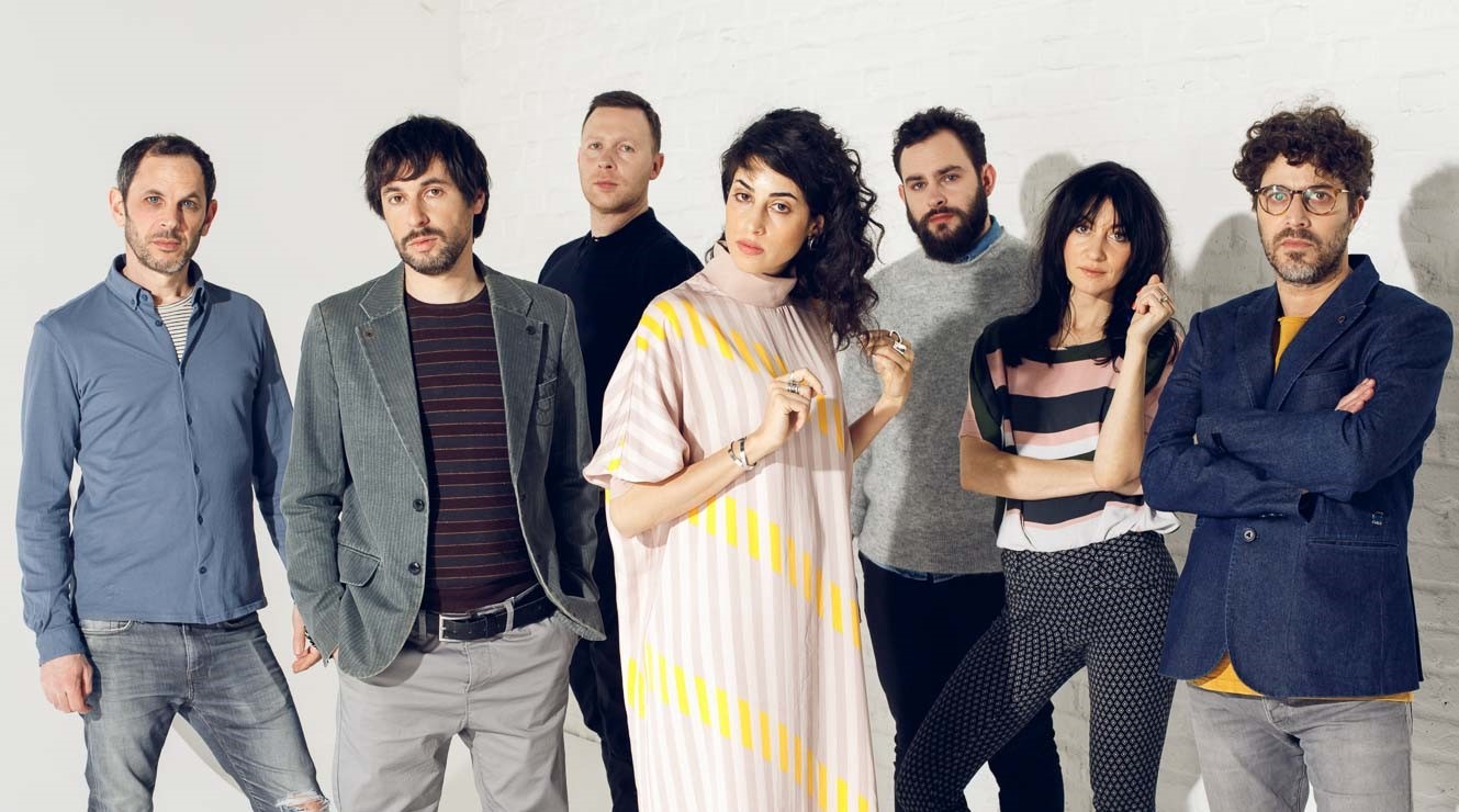 Band photo of Oi Va Voi.